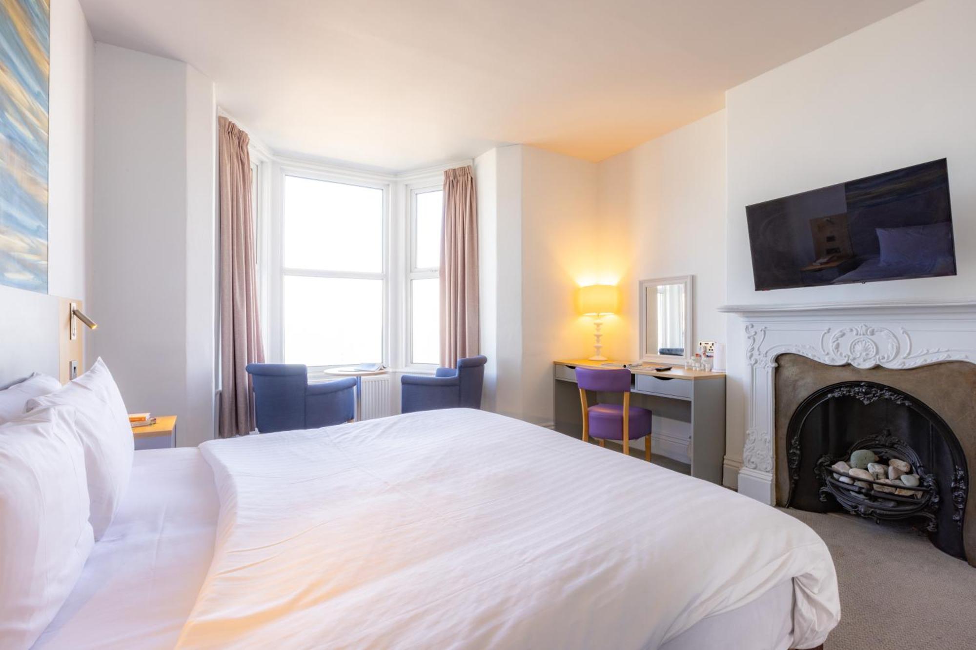 The Seafront Hotel By Compass Hospitality Llandudno Exterior foto